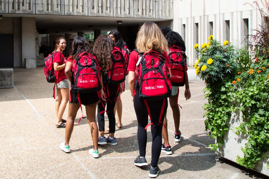 Students outside the MSB