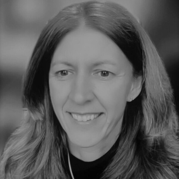 Black and white portrait of Dr. Sarah McClennan, MAM Academy Director. Square photo.